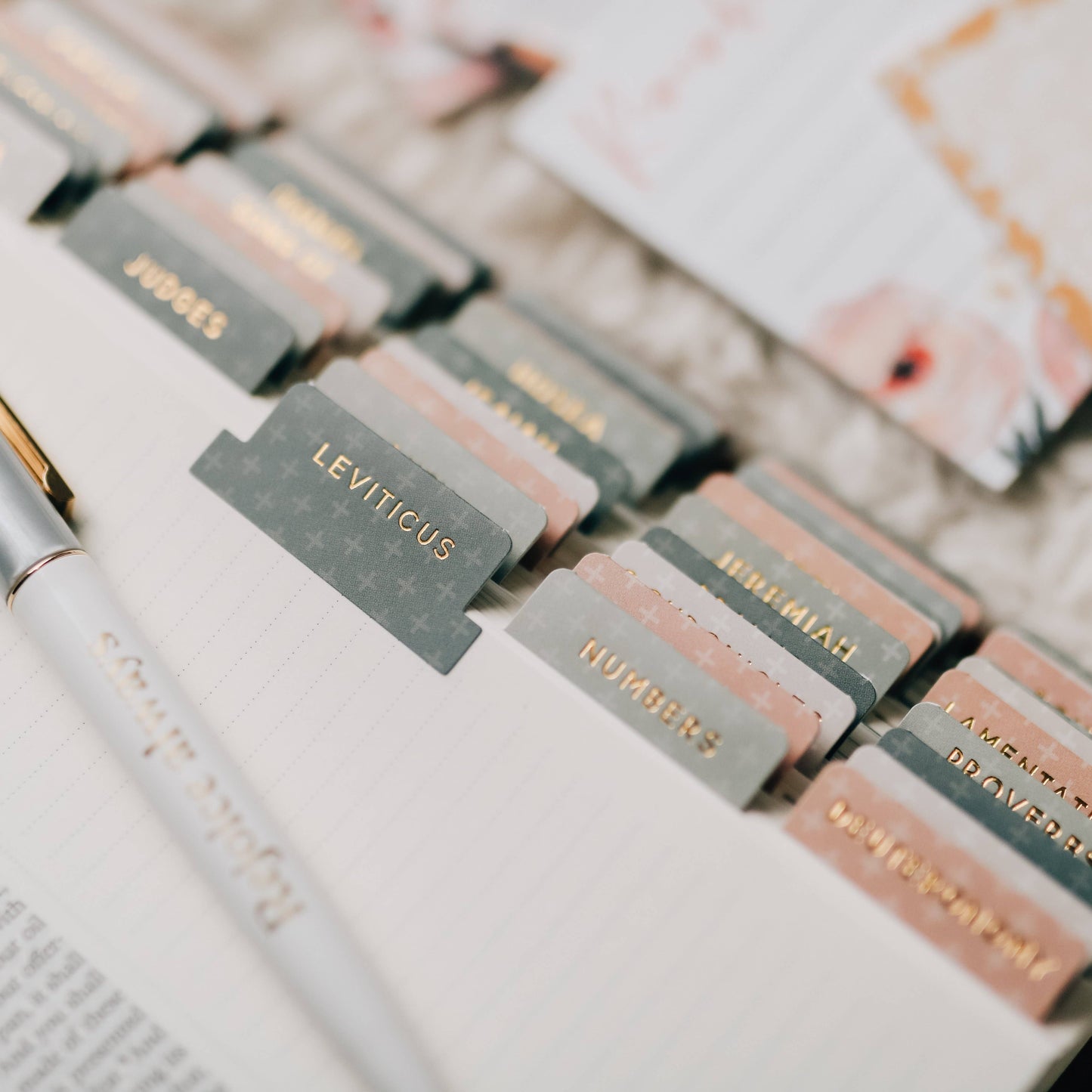 MODERN BIBLE TABS